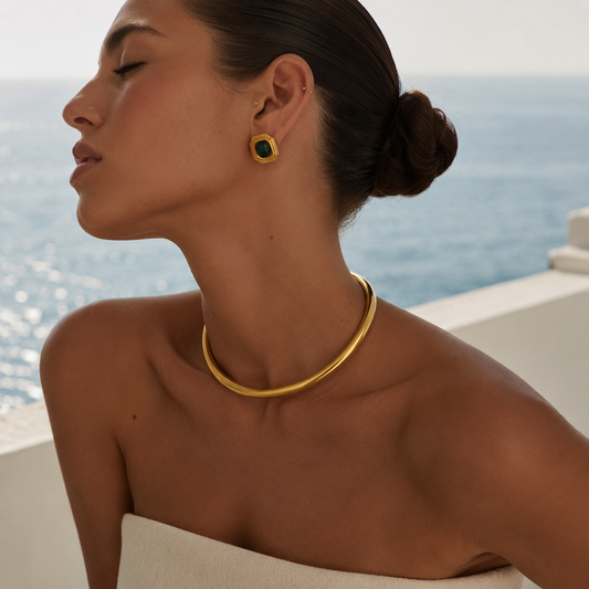 Collar Necklace
