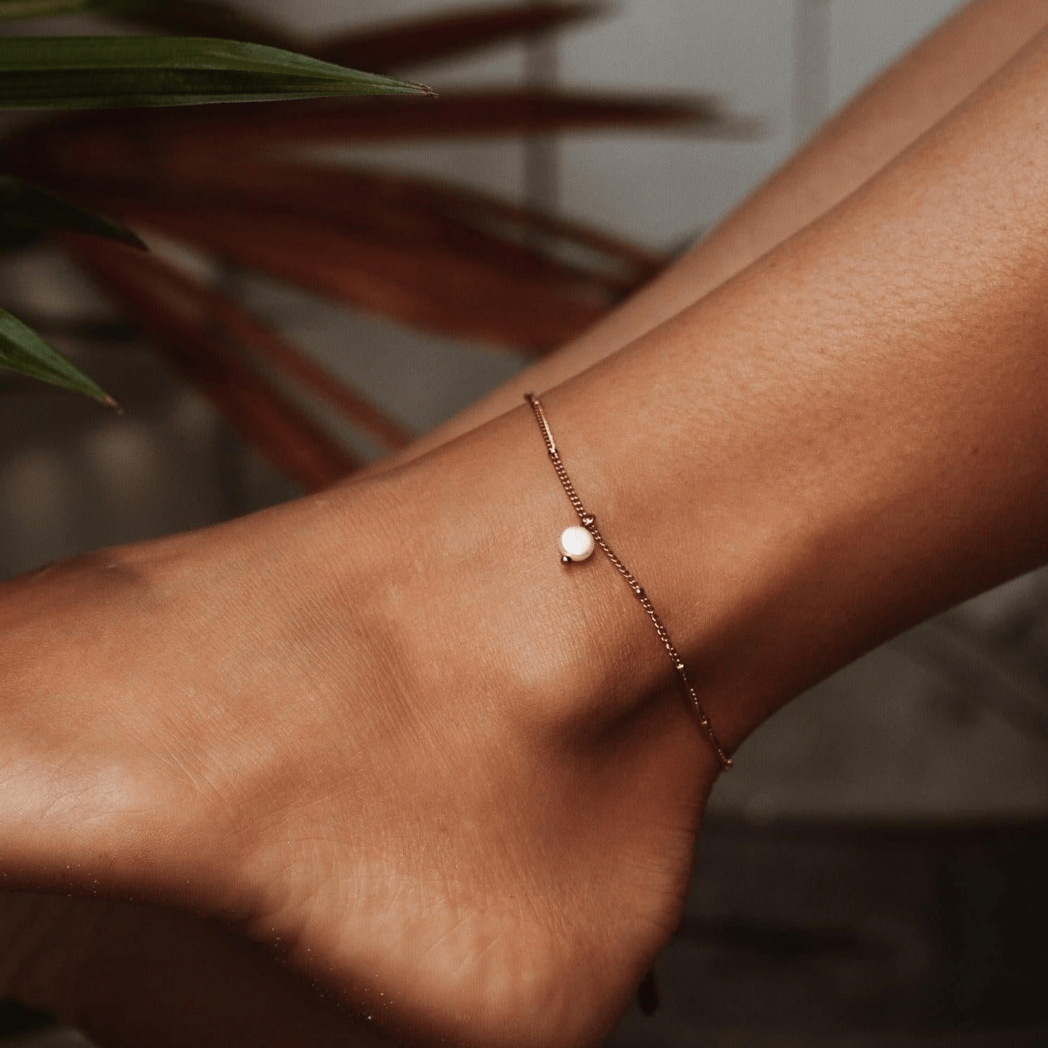 Gold Anklet with Freshwater Pearl – Waterproof & Tarnish-Free – Minimal Summer Jewelry