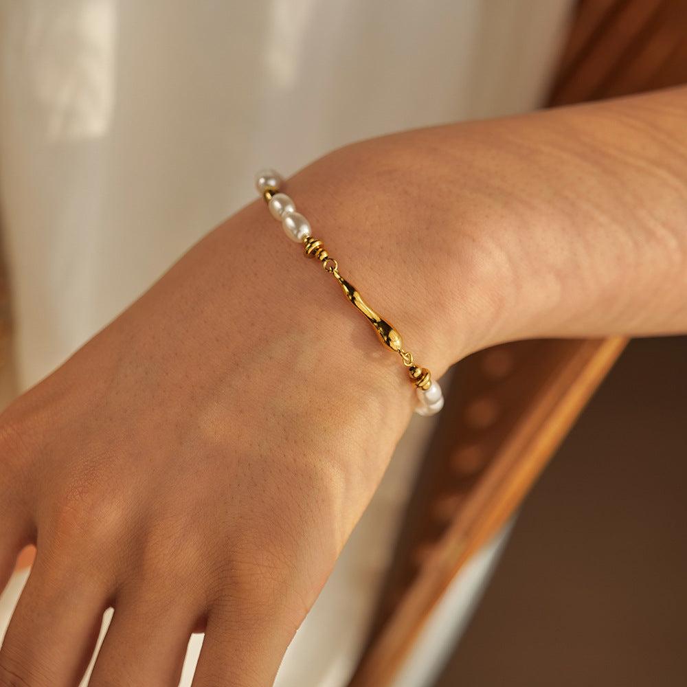 Gold Freshwater Pearl Bracelet – Waterproof Vintage-Inspired 18k Gold plated Jewelry