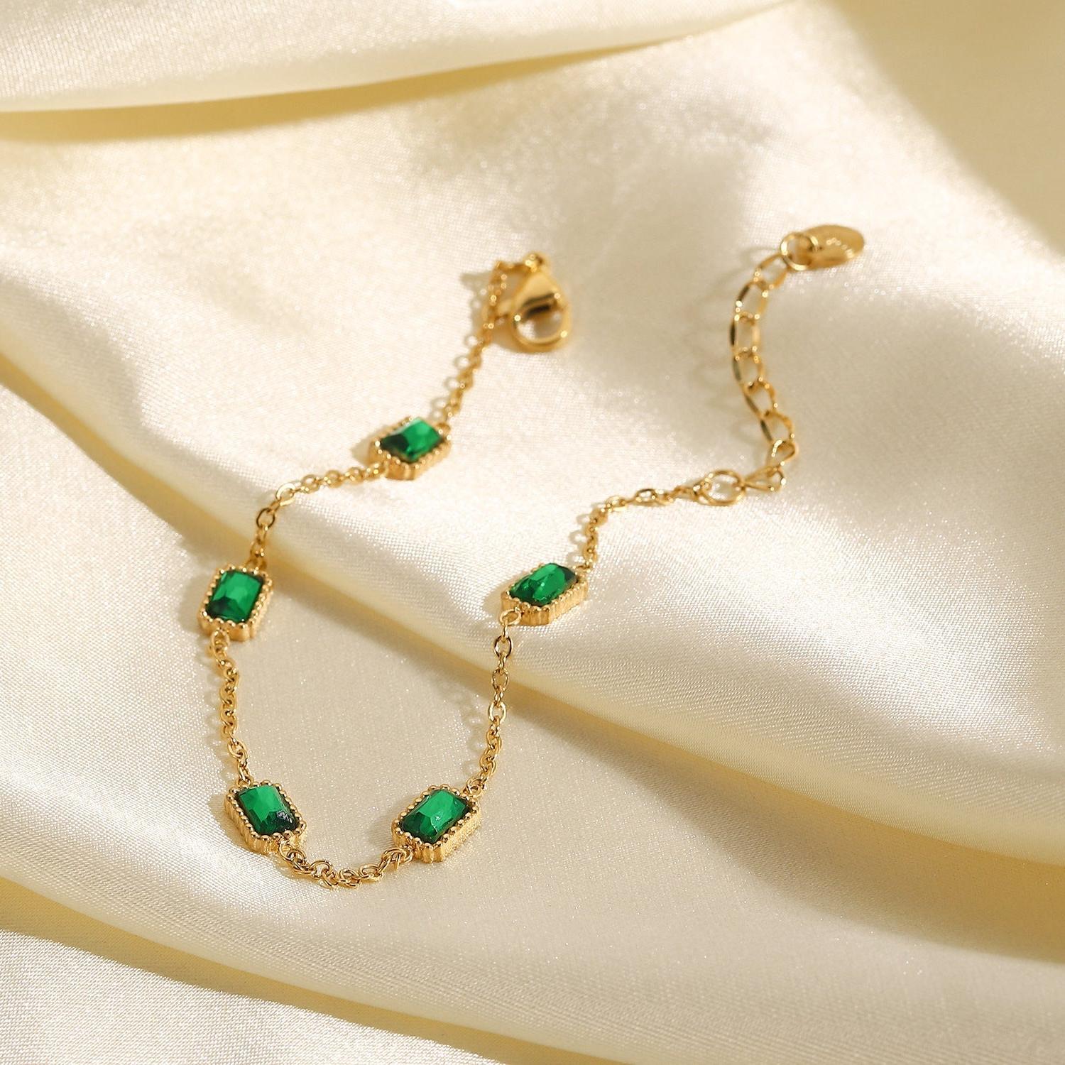 Gold Green Crystal Bracelet – Elegant Waterproof Statement Jewelry