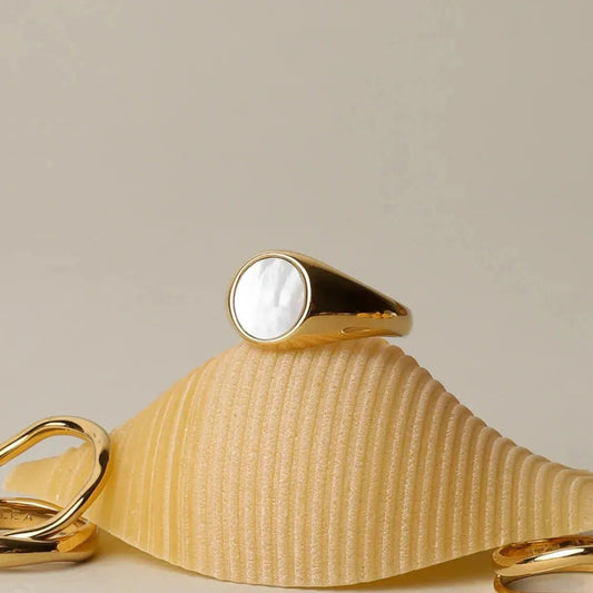 Gold Signet Ring with Iridescent Shell – Waterproof & Hypoallergenic