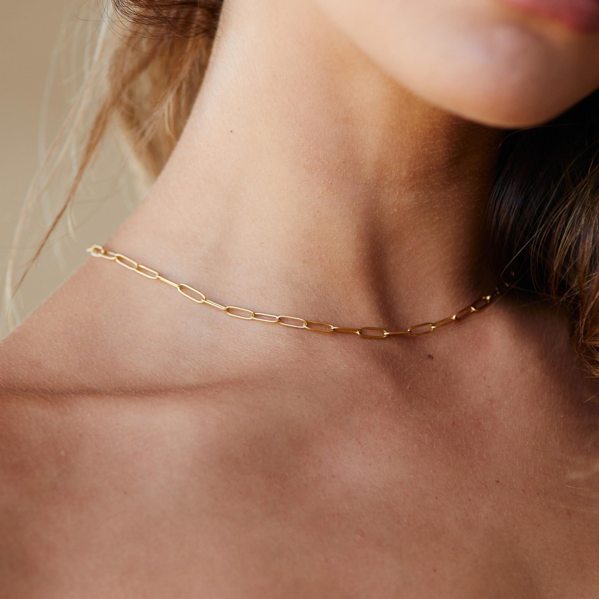 Minimalist Paperclip Choker – Waterproof 18k Gold Plated