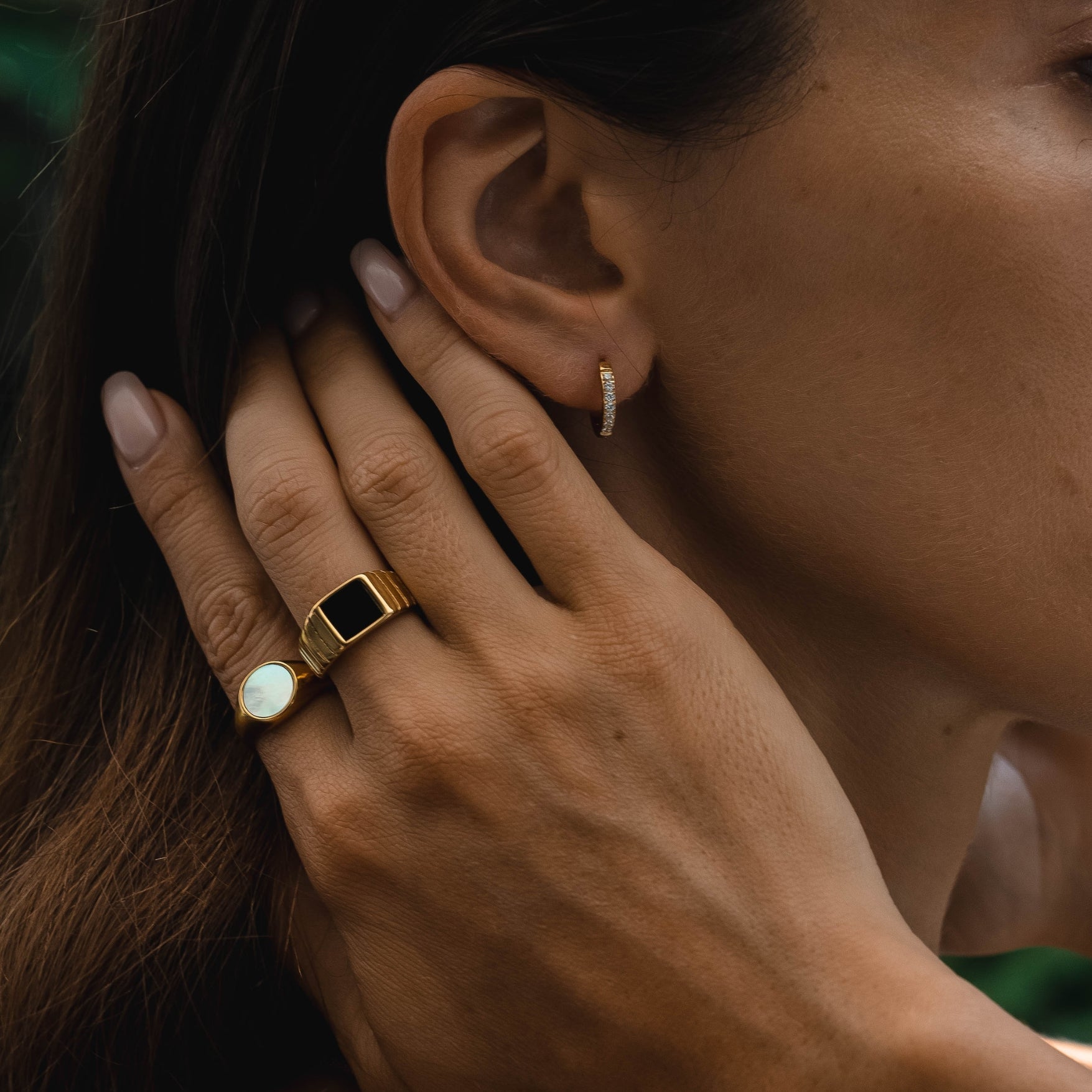 elegant black onyx ring