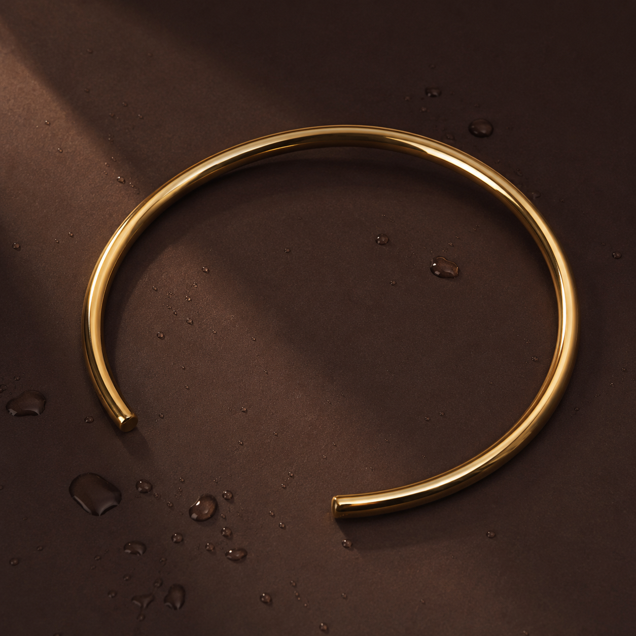 Gold waterproof collar necklace in stainless steel